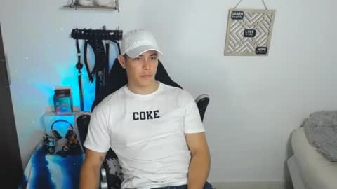 Snapshot of alan_hadid1 chatting on 23, 1, 2025 Alan Hadid online show from 23, 1, 2025