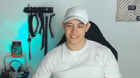 Snapshot of alan_hadid1 chatting on 26, 1, 2025 Alan Hadid online show from 26, 1, 2025