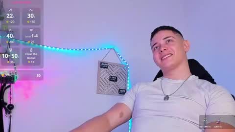 Snapshot of alan_hadid1 chatting on 8, 3, 2025 Alan Hadid online show from 8, 3, 2025