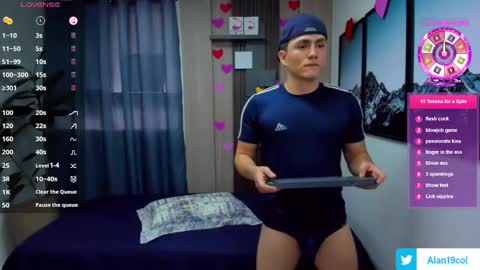 Alan  Kevin can we reach 100 thumbs up please guys  online show from 20, 2, 2025