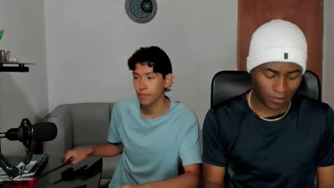 Alan and Criss - WE JUST FRIENDS WITH BENEFITS BOTH VERS online show from 22, 2, 2026