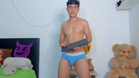 Snapshot of alan_zk chatting on 28, 6, 2026 Alan online show from 28, 6, 2026
