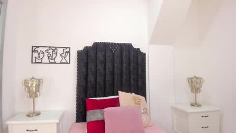 alana_2916 online show from 10, 3, 2025