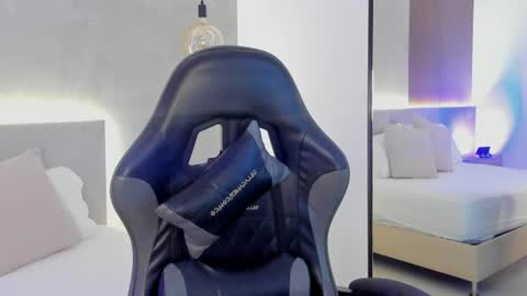 M E L I online show from 9, 6, 2026