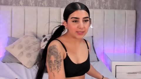 Snapshot of alana_gb chatting on 15, 1, 2025 Alana online show from 15, 1, 2025