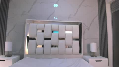 Snapshot of alana_hard_as chatting on 17, 4, 2026 Alana Hard As online show from 17, 4, 2026