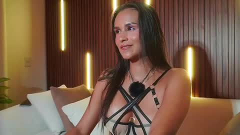 Snapshot of alana_haze chatting on 1, 6, 2026 Alana online show from 1, 6, 2026