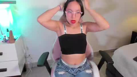 Snapshot of alana_jansen chatting on 3, 12, 2024 Alana online show from 3, 12, 2024