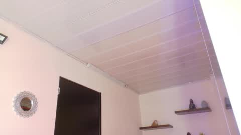 Maeve  online show from 18, 12, 2025