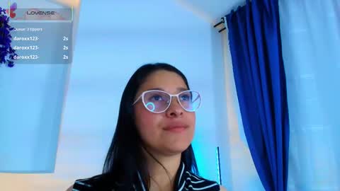 Snapshot of alana_steel_1 chatting on 13, 12, 2025 Alana online show from 13, 12, 2025