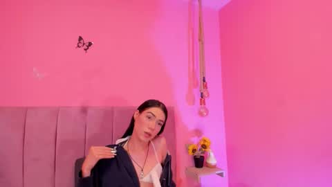 Snapshot of alanarosee___ chatting on 26, 10, 2025 Alanaa Rosee  online show from 26, 10, 2025