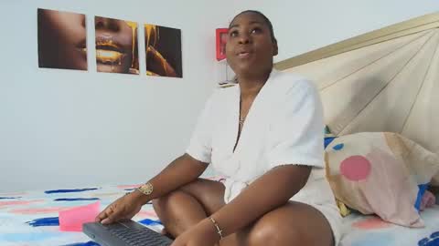 Snapshot of alanavega12 chatting on 4, 1, 2025 alana online show from 4, 1, 2025