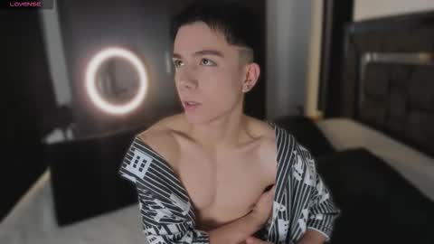 Snapshot of alanblack1 chatting on 16, 3, 2026 alanblack1 online show from 16, 3, 2026