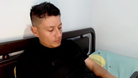 Snapshot of alann_snow chatting on 5, 2, 2025 Alann online show from 5, 2, 2025