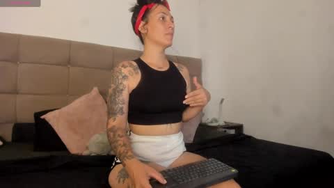 Snapshot of alanna_rosse_ chatting on 27, 4, 2026 Alanna Independent Models onlyfans alanna rosse online show from 27, 4, 2026
