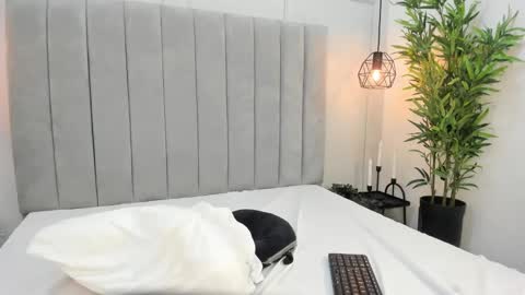 Snapshot of alannablair chatting on 10, 2, 2025 Alanna online show from 10, 2, 2025