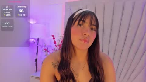 Snapshot of alannablair chatting on 11, 3, 2025 Alanna online show from 11, 3, 2025