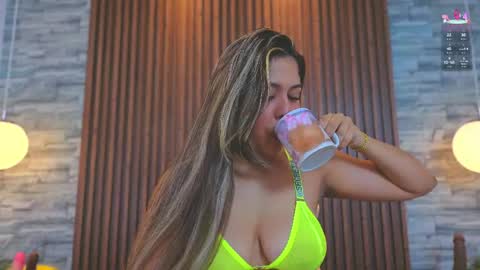 Snapshot of alannavidal chatting on 20, 5, 2026 alannavidal online show from 20, 5, 2026