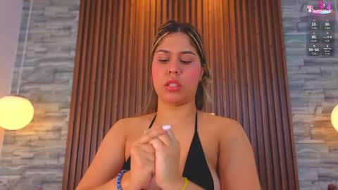 Snapshot of alannavidal chatting on 3, 6, 2026 alannavidal online show from 3, 6, 2026