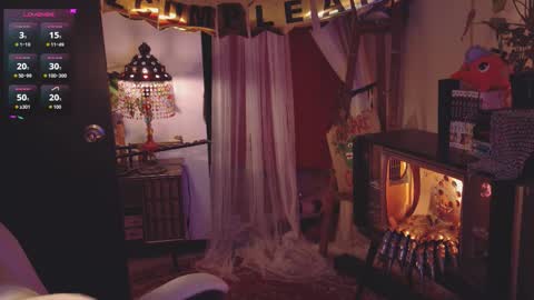 Snapshot of alaskagrace chatting on 12, 9, 2025 Alaska Grace       online show from 12, 9, 2025