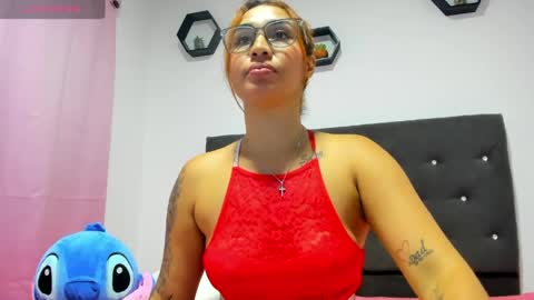 Snapshot of alba_grey chatting on 15, 5, 2026 alba online show from 15, 5, 2026