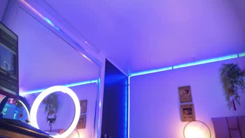 albaandthayron online show from 18, 12, 2025