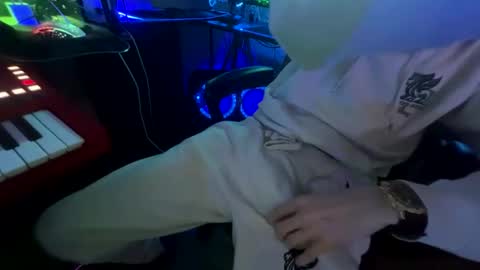 Albinokingcurve online show from 15, 4, 2026