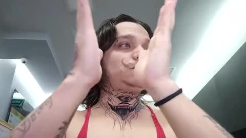 Snapshot of alec_lawrence chatting on 5, 12, 2024 Juan de Dios Independent Model online show from 5, 12, 2024