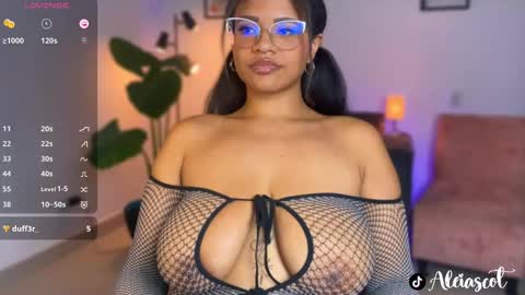 Snapshot of aleiascott chatting on 6, 3, 2025 Aleia online show from 6, 3, 2025