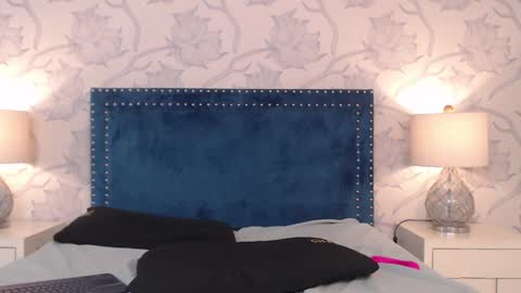 Snapshot of aleja_gh1 chatting on 10, 1, 2025 1 online show from 10, 1, 2025