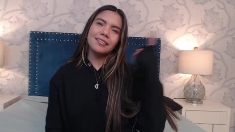 Snapshot of aleja_gh1 chatting on 25, 1, 2025 1 online show from 25, 1, 2025