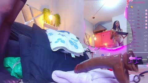 Snapshot of alejandra_martinss chatting on 7, 4, 2026 alejandra martins online show from 7, 4, 2026