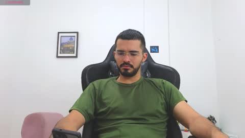 alejandroo_7 online show from 18, 1, 2026