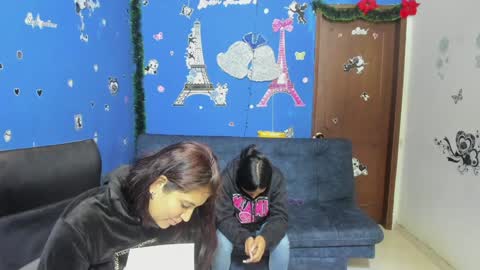 Snapshot of alejita_smithh chatting on 24, 1, 2025 zoe and Kataleya online show from 24, 1, 2025