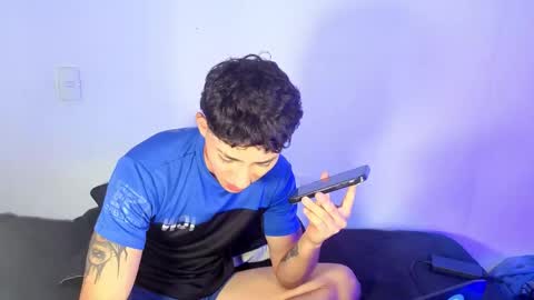 Snapshot of alejo_urd chatting on 31, 5, 2026 alejo online show from 31, 5, 2026