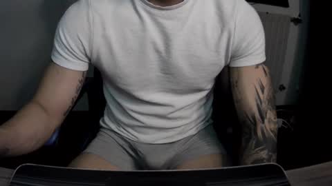 Snapshot of alejoduarte16 chatting on 3, 12, 2025 alejoduarte16 online show from 3, 12, 2025