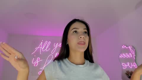 Snapshot of aleksandra_miller chatting on 5, 3, 2025 Aleksandra online show from 5, 3, 2025