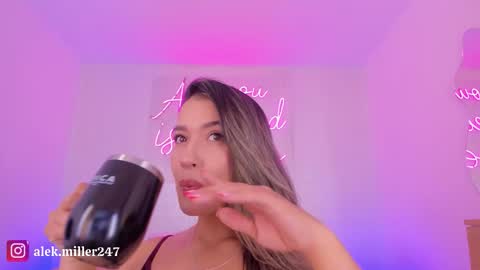 Aleksandra  online show from 5, 3, 2026