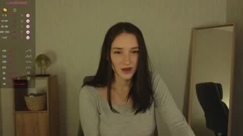 Snapshot of alena_navi chatting on 27, 4, 2026 Alena online show from 27, 4, 2026