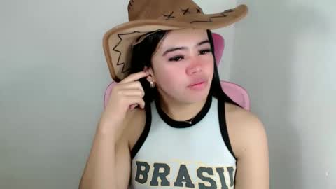 Snapshot of alesha_vibe_me chatting on 7, 6, 2026 alesha_vibe_me online show from 7, 6, 2026