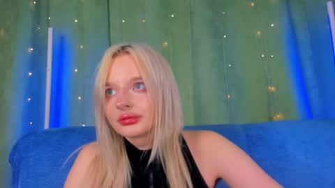 Snapshot of alessakiss chatting on 3, 6, 2026 alessakiss online show from 3, 6, 2026