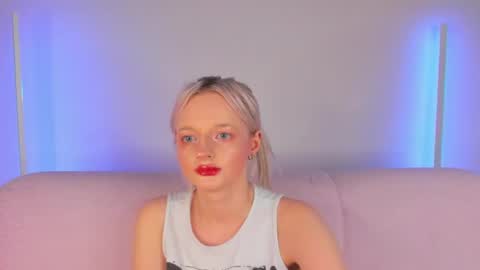 Snapshot of alessakiss chatting on 8, 6, 2026 alessakiss online show from 8, 6, 2026