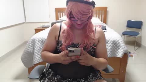 Snapshot of alessalindo840 chatting on 19, 12, 2024 AlessaBabyGirl840 online show from 19, 12, 2024