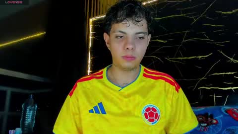 Snapshot of alessandro__777 chatting on 4, 7, 2026 Alessandro online show from 4, 7, 2026