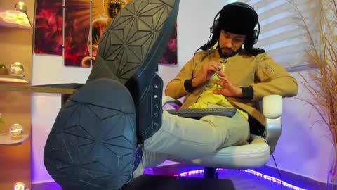 ALESSANDRO  WYE online show from 22, 12, 2024