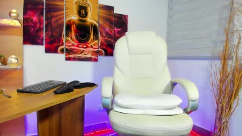 ALESSANDRO  WYE online show from 19, 1, 2025