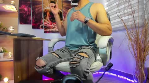 ALESSANDRO  WYE online show from 6, 2, 2025