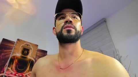 ALESSANDRO  WYE online show from 8, 2, 2025