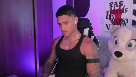 Snapshot of alessandro_vanni chatting on 16, 6, 2026 Alessandro Vanni online show from 16, 6, 2026