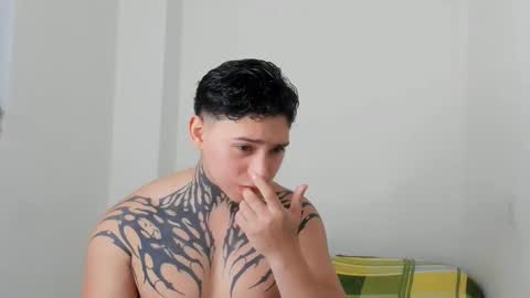 Alessandro online show from 25, 11, 2025